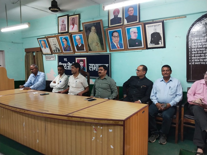 कर्मचारी प्रतिनिधियों को मिला भरोसा, सहमति के आसार