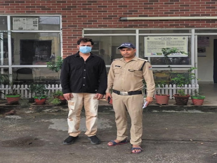 यूट्यूब पर अश्लीलता फैलाने का खेल खत्म, क्रिएटर गिरफ्तार