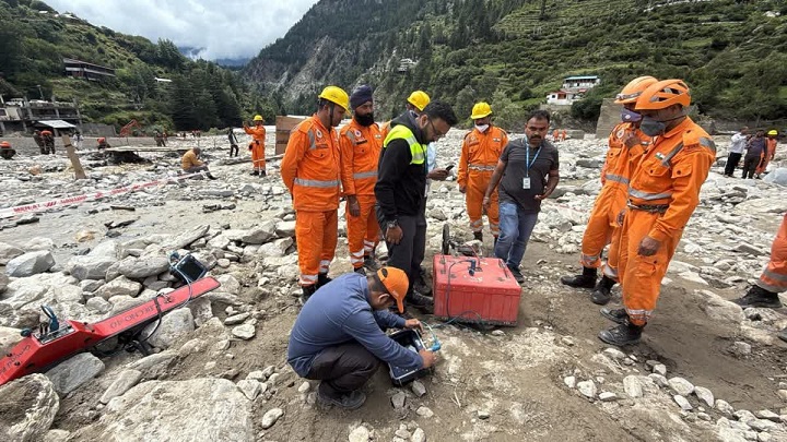 धराली आपदा क्षेत्र में सूखे राशन के 635 पैकेट भेजे, राहत प्रयासों में तेजी