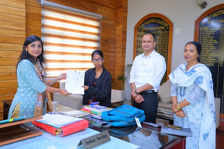 बालिका शिक्षा को बढ़ावा देने वाली मिसाल बनी राधिका की कहानी